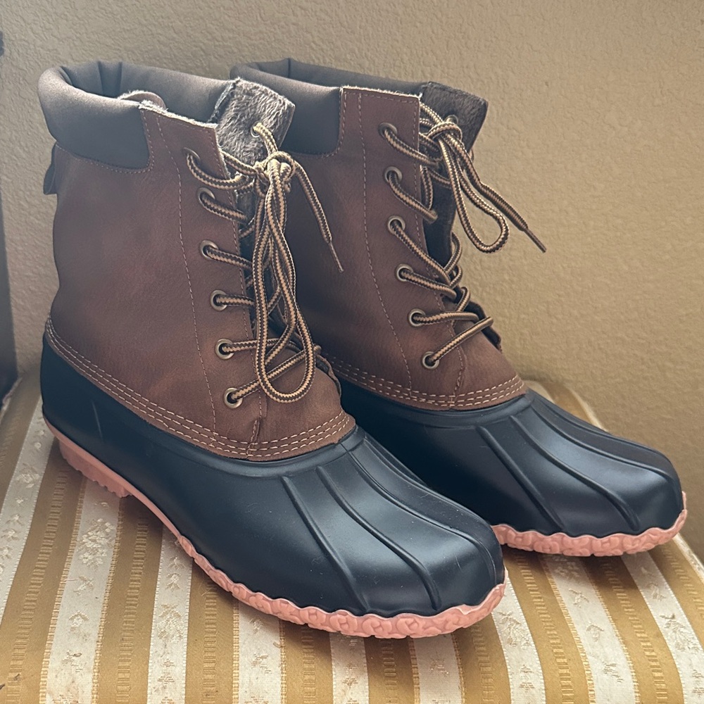 Weatherproof Two-Tone Brown and Black Boots